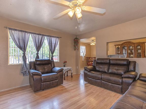 4th image of 2929 W Diana Ave
