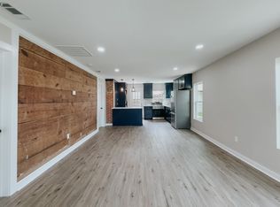 516 N 9th St, Corsicana, TX 75110