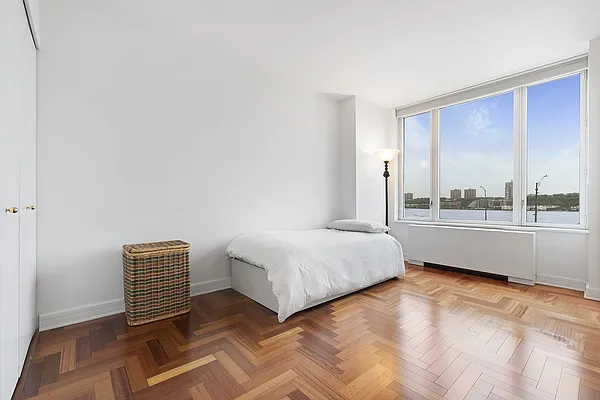 Sold by Compass | media 13