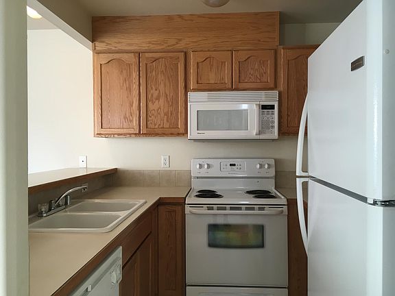 3rd image of 11719 E Mansfield Ave #A