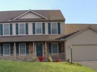 201 Lamplite Dr, Carlisle, PA 17013
