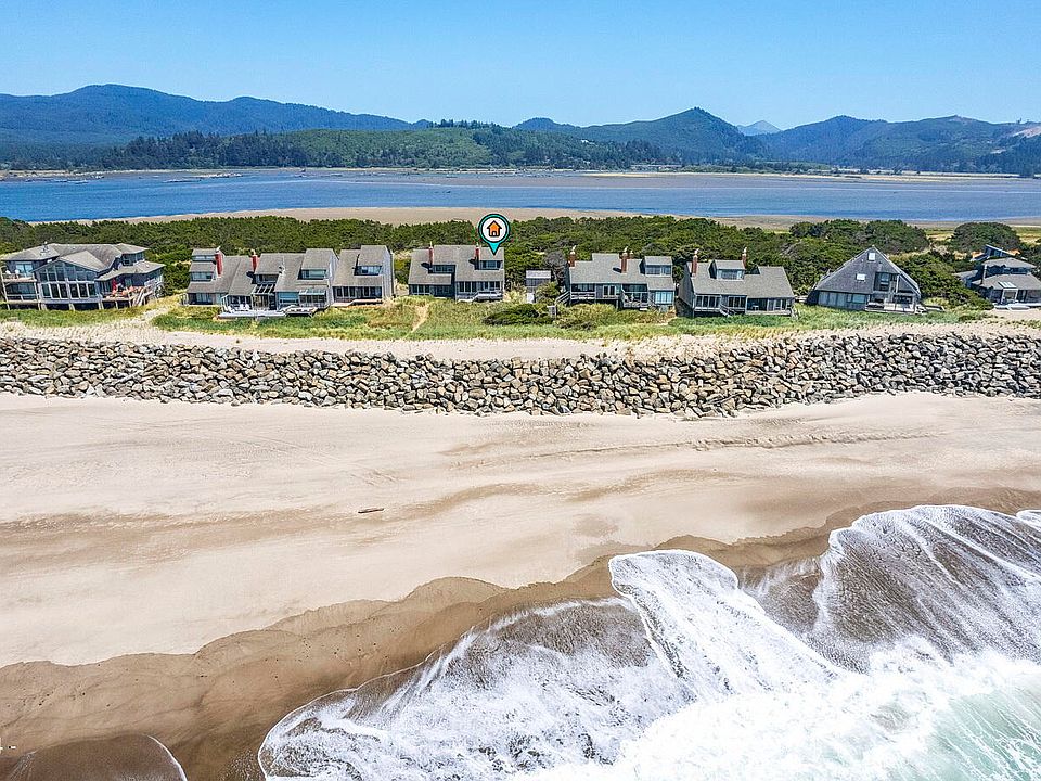 1st image of 315 Salishan Dr #6