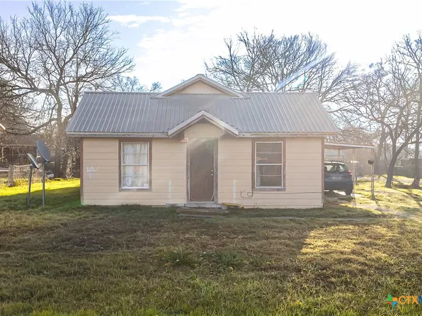 201 N Kings Trl, Little River Academy, TX 76554
