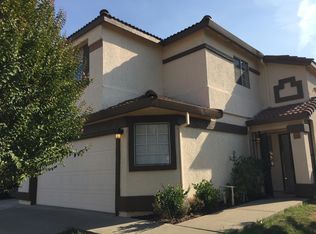 4902 Villa Royale Way, Sacramento, CA 95823
