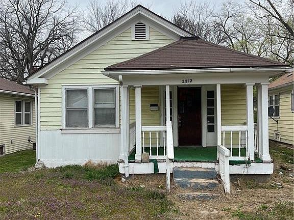 2nd image of 3212 E 60th St
