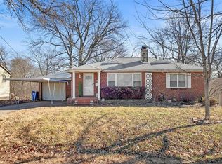 118 Sunset Ave, Collinsville, IL 62234