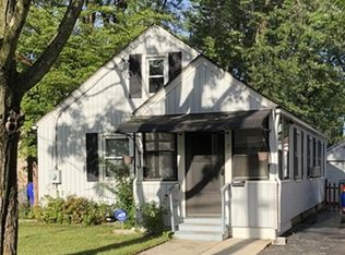 7 Nathaniel St, Springfield, MA 01109