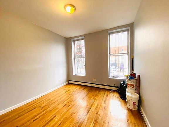5th image of 550 Saint Marks Ave #1AB