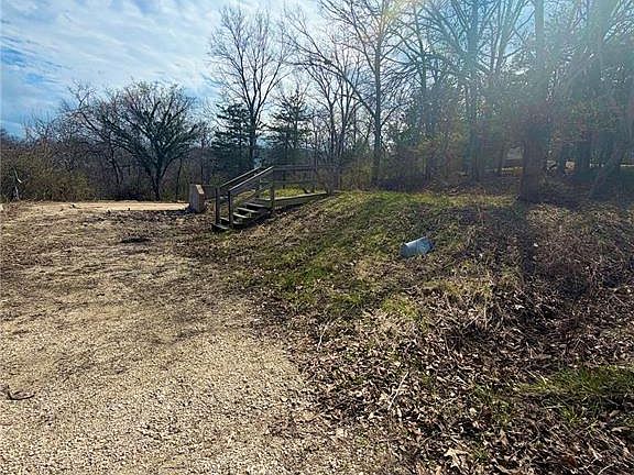 3rd image of 324 Sirius Rd