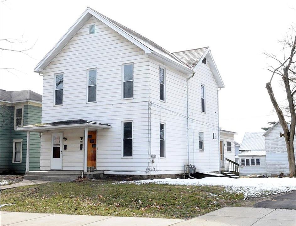 1st image of 431 N 8th St
