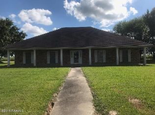 32015 Ellis Bridge Rd, Gueydan, LA 70542