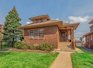 151 S Center St, Bensenville, IL 60106