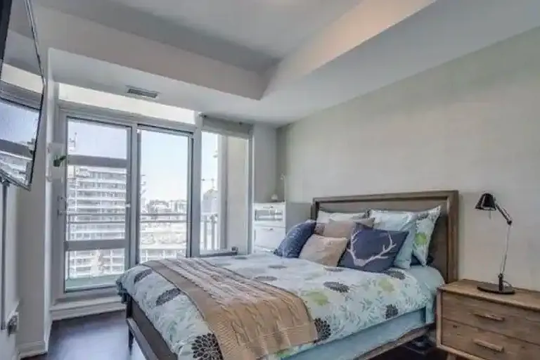 21 Grand Magazine St #1207 — Photo 7