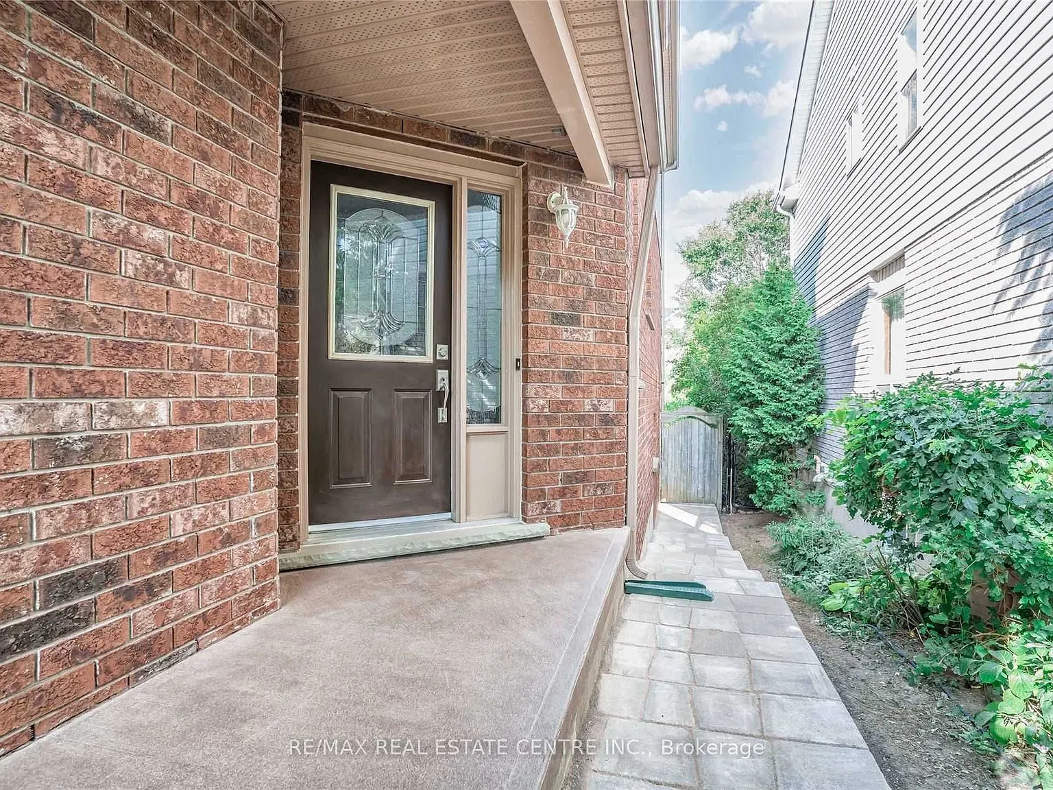 3 bed, $3,499 — Photo 3