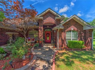 4044 Fawn Meadow Dr, Harrah, OK 73045
