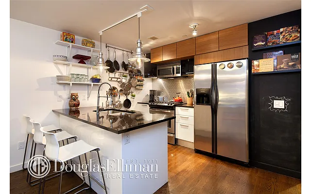Sold by Douglas Elliman | media 14