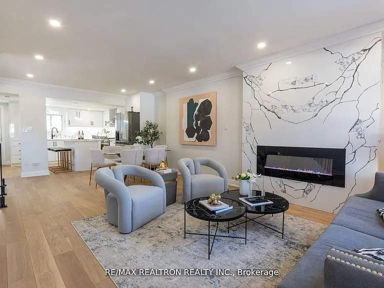 77 Hatherley Rd — Photo 3