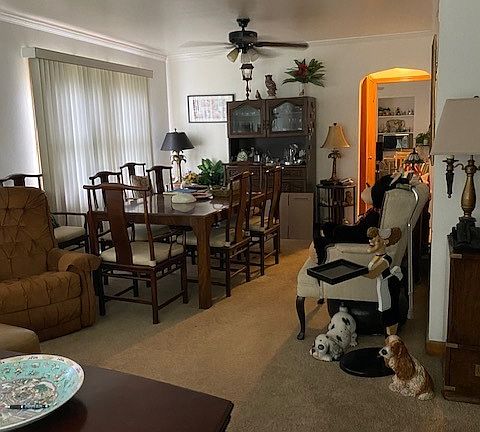 2nd image of 5412 W Sunnyside Ave