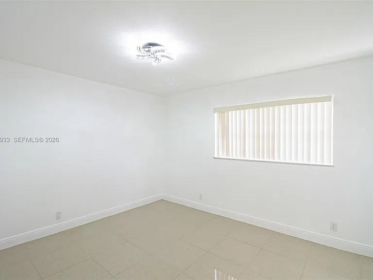 5215 SW 40th Ave #48 — Photo 17