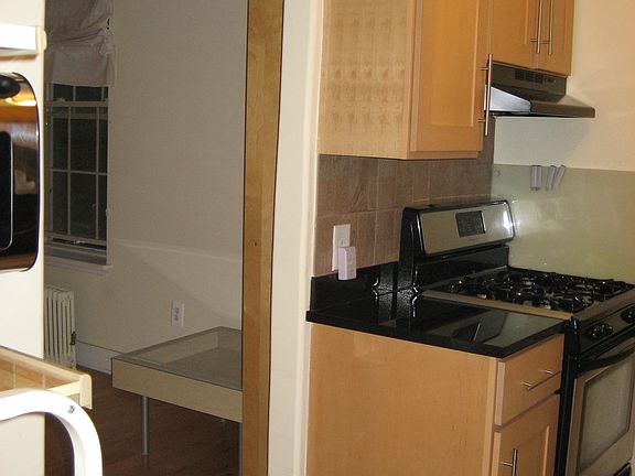 2nd image of 2677 John F Kennedy Blvd APT 8