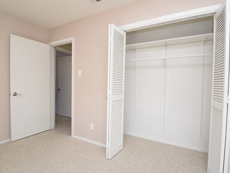 12005 Cabana Ln — Photo 15