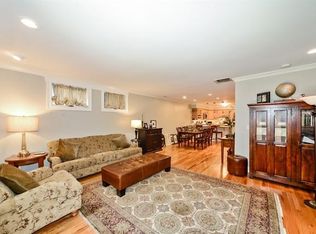 1919 N Mohawk St, Chicago, IL 60614