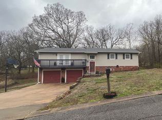 1708 Bamby St, Neosho, MO 64850
