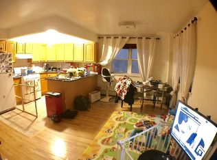 2607 2nd St #2, Astoria, NY 11102