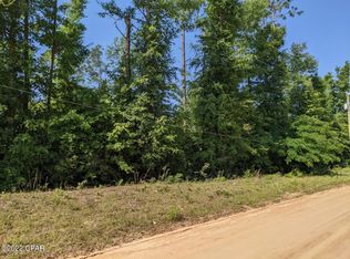 1 Pinecrest Rd, Fountain, FL 32438