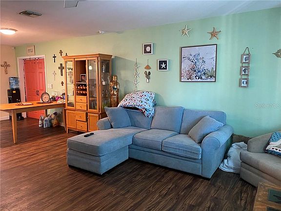 3rd image of 2332 Linton Ln
