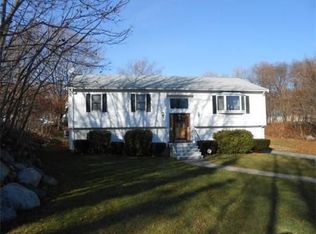 2 Medford St, Woburn, MA 01801
