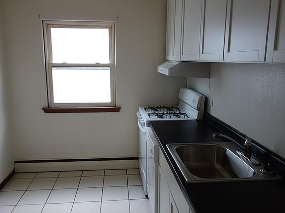 5th image of 1211 Randolph Ave APT 2