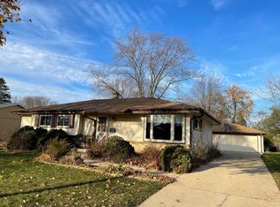 8668 W Cheyenne St, Milwaukee, WI 53224