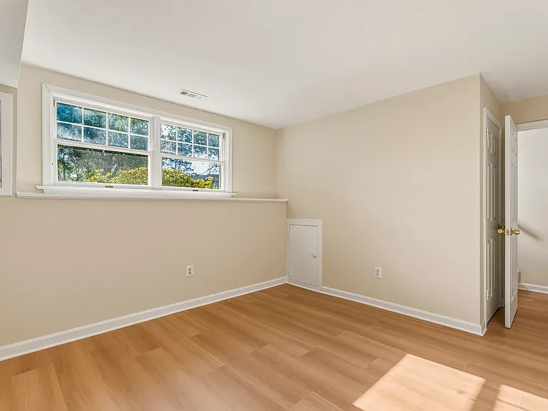 55 Oak Crest Ct — Photo 21