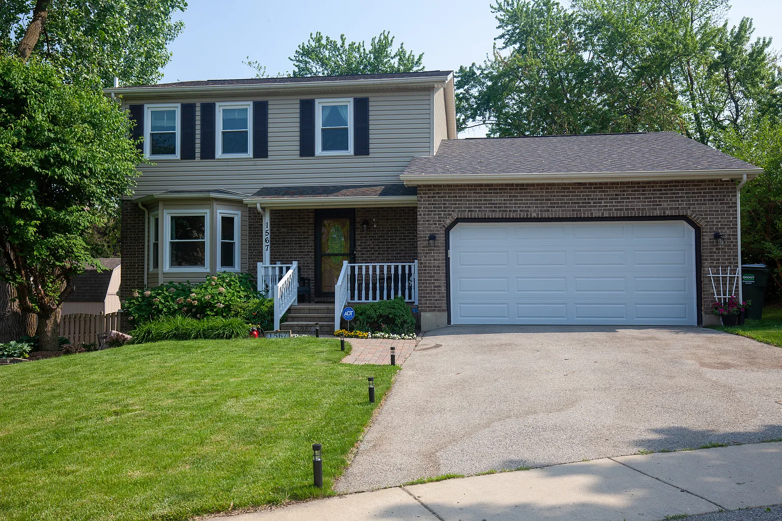 1567 Partridge Cir photo 1