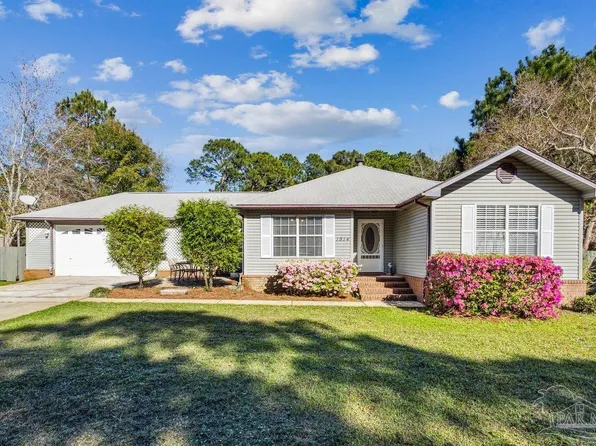 1514 Bay Woods Rd, Gulf Breeze, FL 32563
