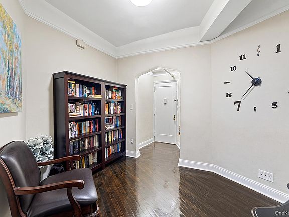 2nd image of 3875 Waldo Avenue #5M