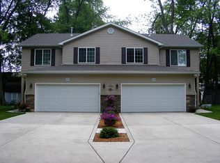 273 S 22nd St, Chesterton, IN 46304