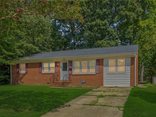 28 Colony Rd, Newport News, VA 23602
