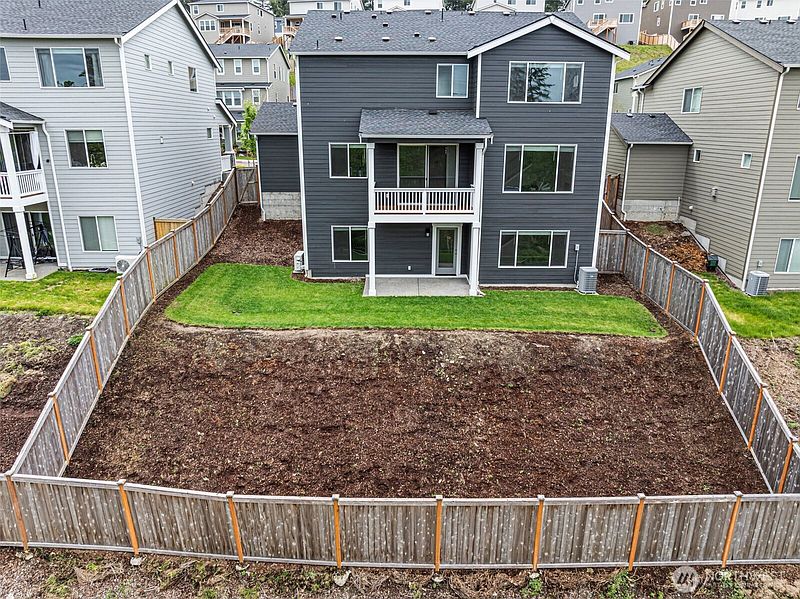3rd image of 10432 Treasure Drive NW