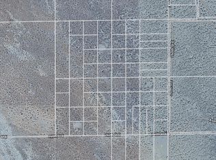Corner Ave #P12, Palmdale, CA