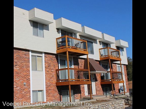 2nd image of 12413 E 43rd St S APT 1