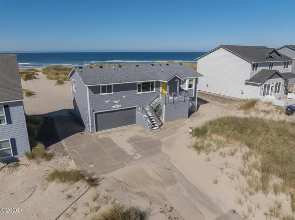 202 NW Oceania Dr, Waldport, OR 97394