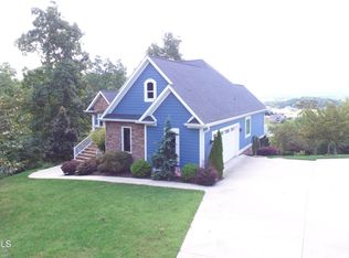 198 Dove Ct, Sharps Chapel, TN 37866