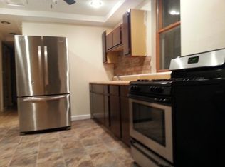 9616 S Exchange Ave APT 2, Chicago, IL 60617