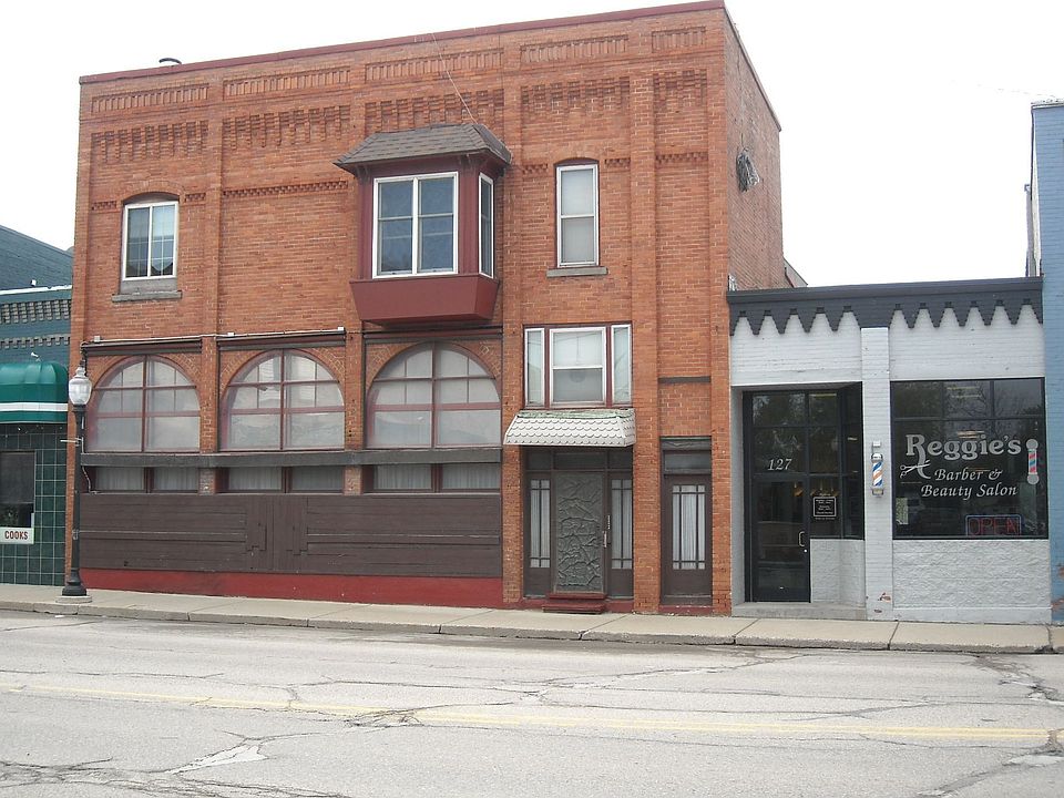 1st image of 123 N Grand Ave