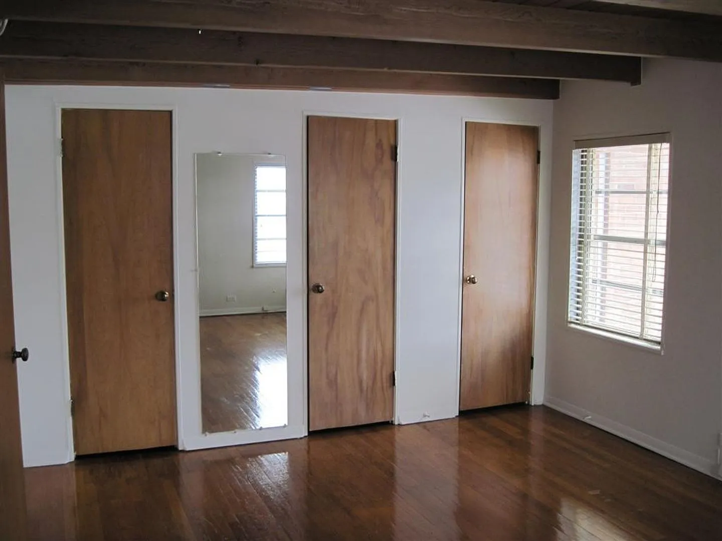 300 - *745-771 St. Johns Townhomes* — Photo 2