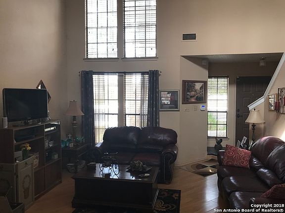 5th image of 6202 Candleview Ct