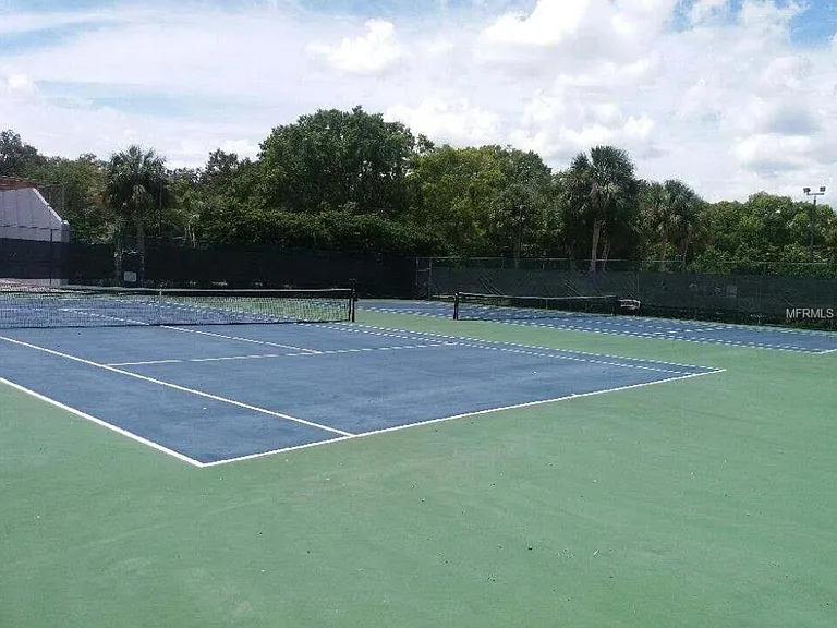 Community tennis courts