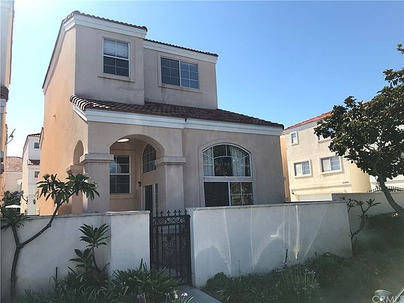 2nd image of 12622 Skywood Dr